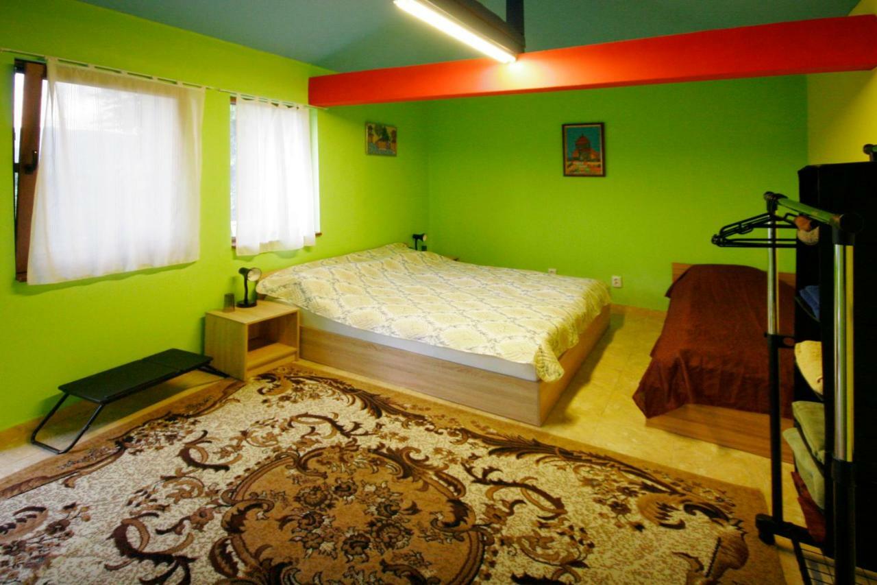 Chuchi Guest House 1 Zlatna Panega Ngoại thất bức ảnh